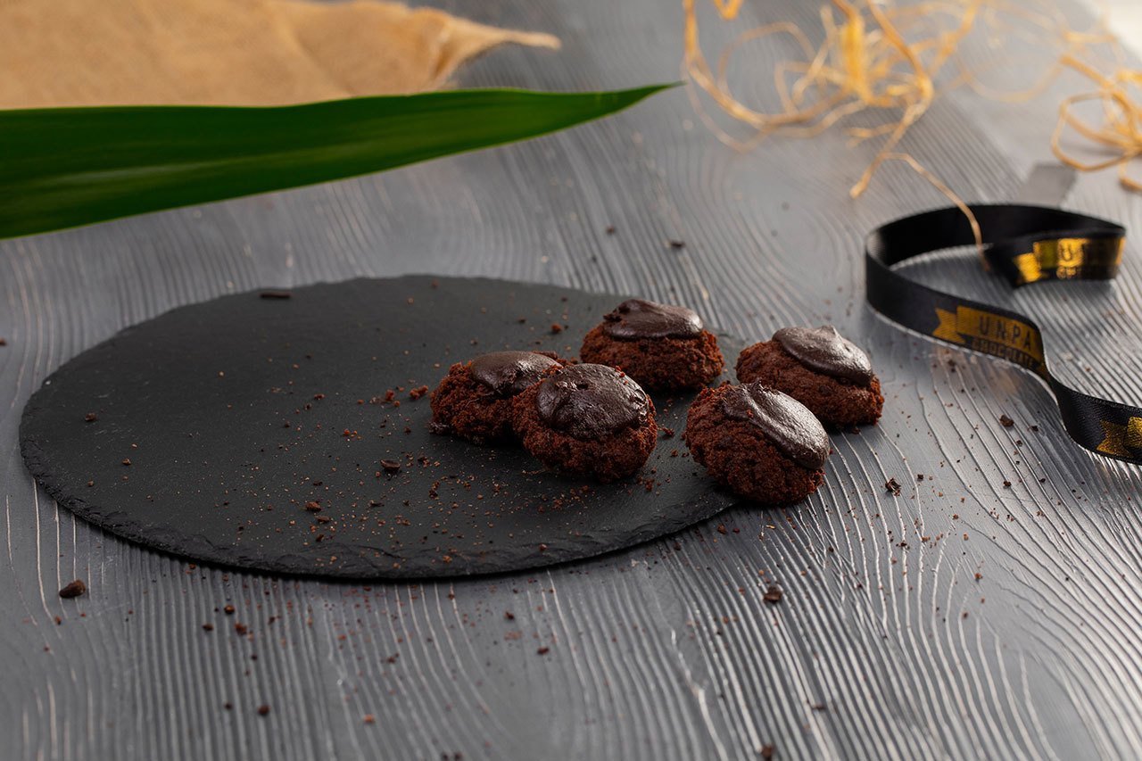 Fındıklı Pralinli Kurabiye