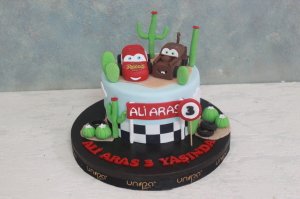 Arabalar Ve Ben