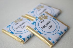 Sargılı Erkek Bebek Çikolata-İsimli