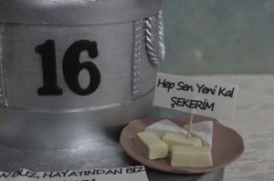 Rakımdaki Buz Pasta
