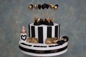 Balonlar Eşliğinde