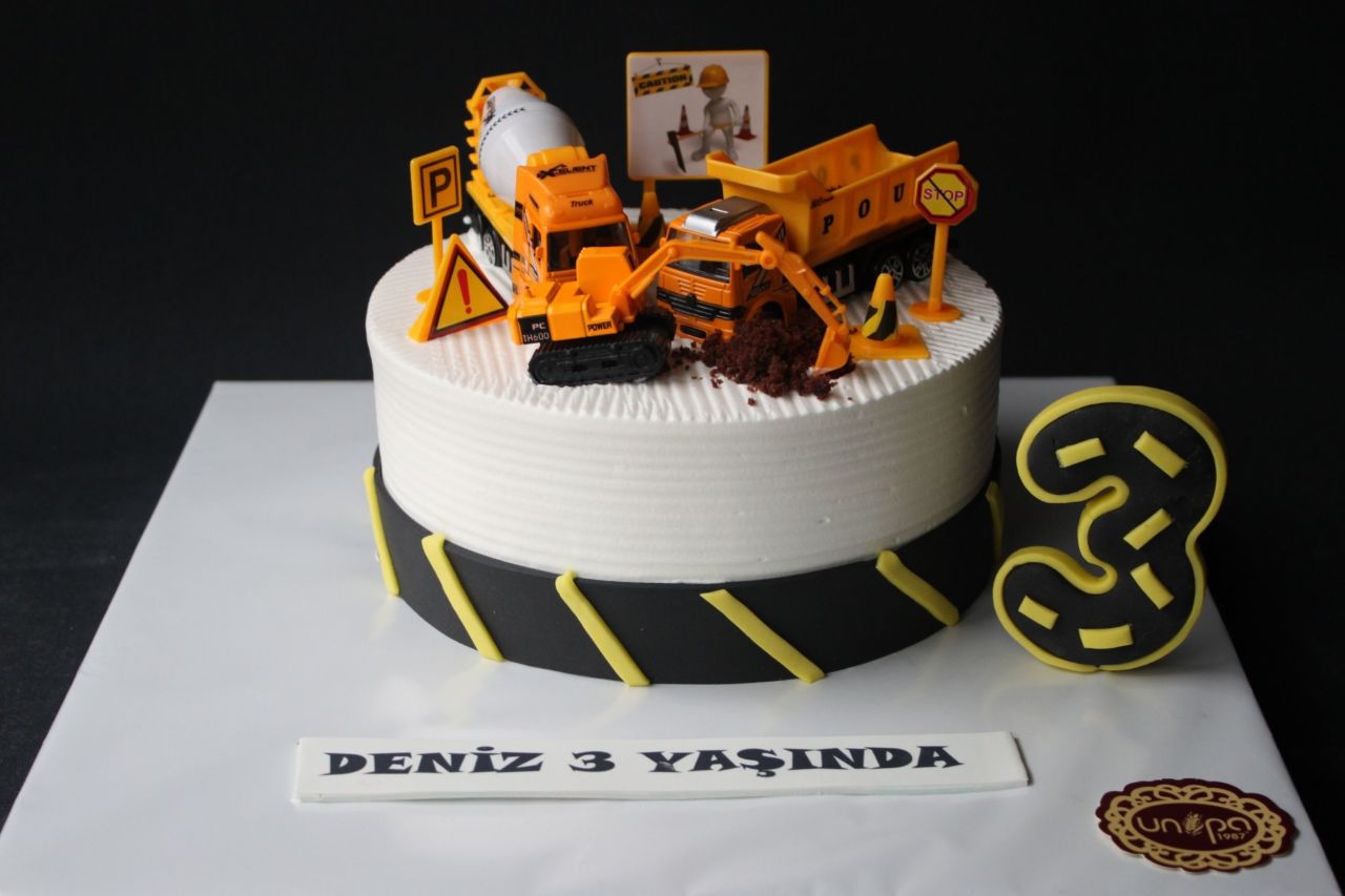 İş Makineleri Pasta