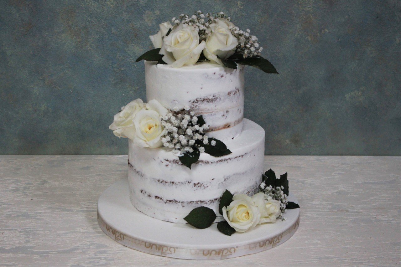 Beyaz Güllerin Asilliği