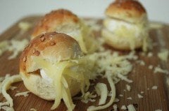 Peynirli Sakallı Poğaça