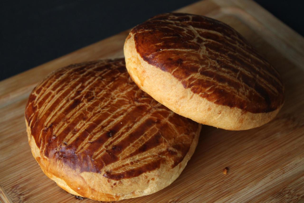 Tereyağlı Sade Poğaça