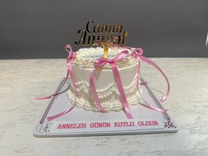 Anneler Günü Pastası