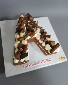 Çikolatalı Cream Tart