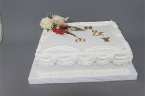 Kuru Çiçek Nişan Pastası