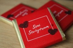 Sargılı Nişan Çikolatası-Kalpli Kırmızı