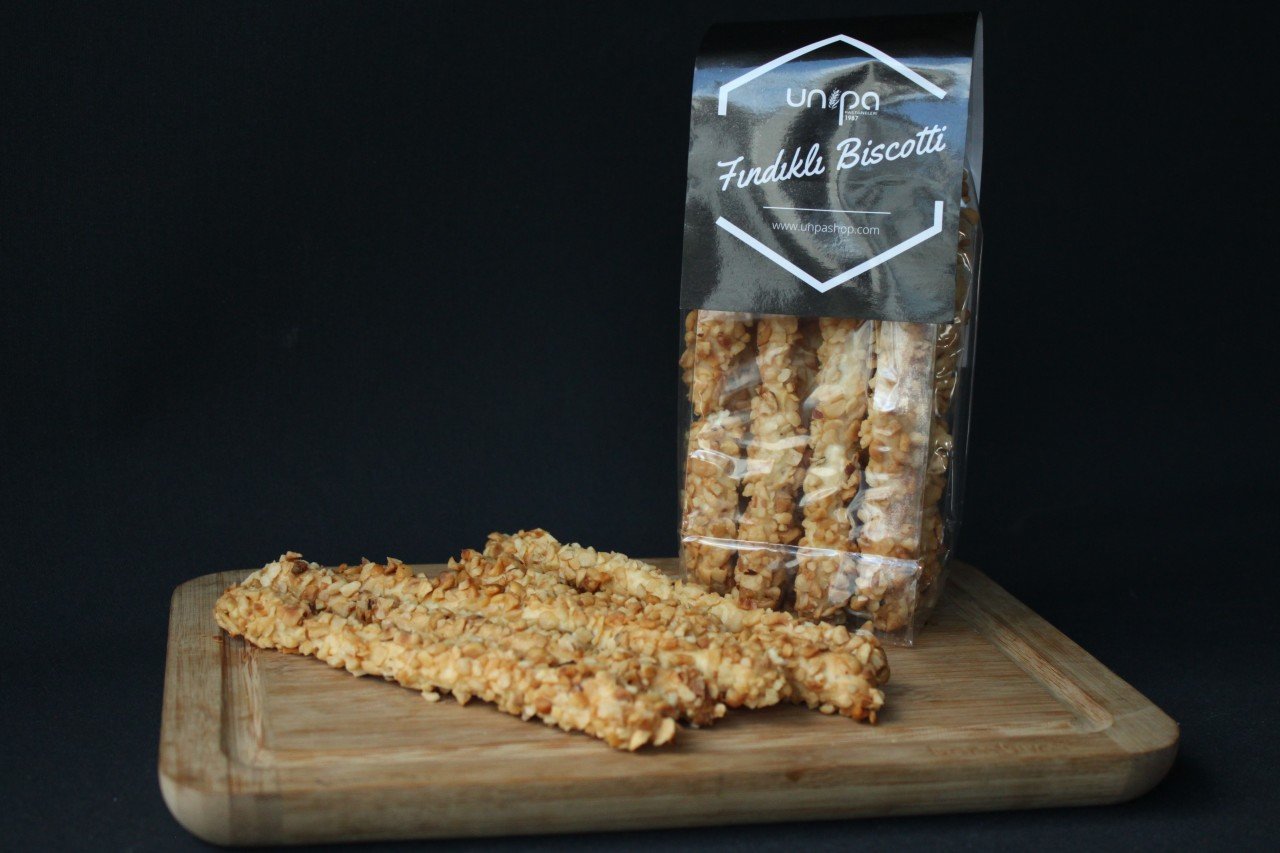 Fındıkla Biscotti